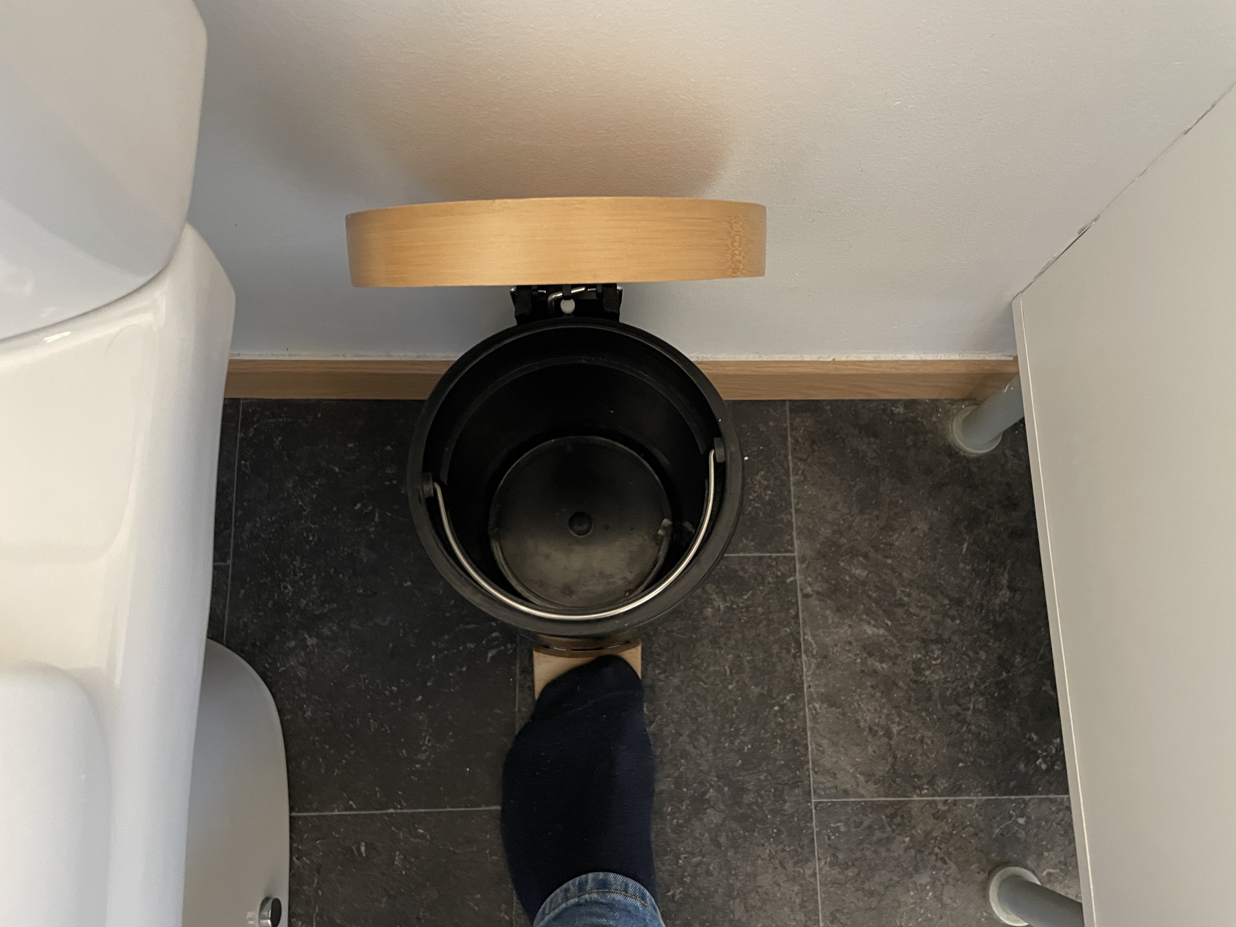 Cliquez pour télécharger une photo